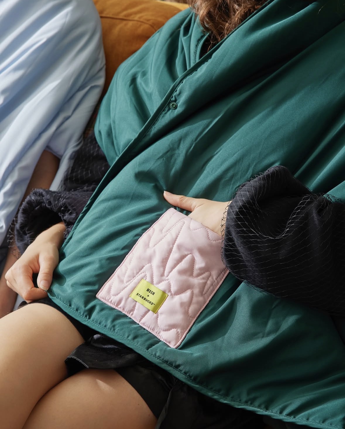 韓国スタバ｜MSGMコラボ開始！冬のe-フリクエンシーでブランケット